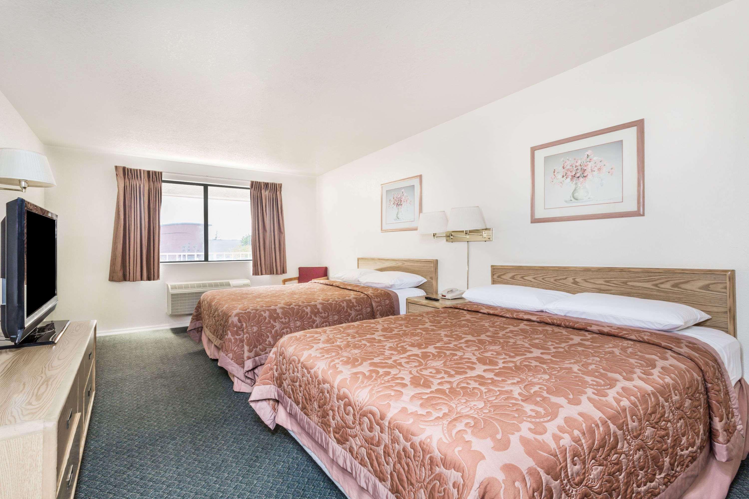 Super 8 By Wyndham Phoenix Metro North Ngoại thất bức ảnh