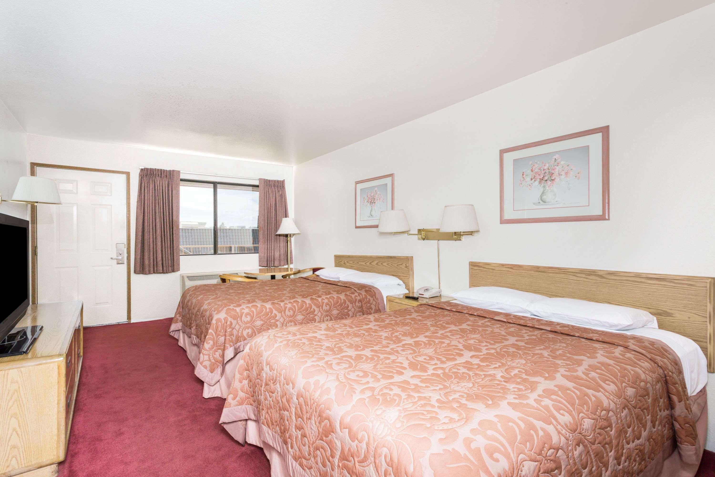 Super 8 By Wyndham Phoenix Metro North Ngoại thất bức ảnh